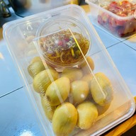 เมนูของร้าน ยำมะม่วงป้าดาว ตลาดหน้าองค์การโทรศัพท์
