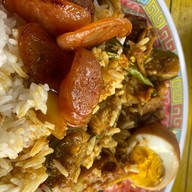 เมนูของร้าน ข้าวแกงบ้านต้นสน