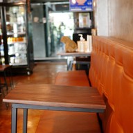 The Koffee Beans Shop&Cafe  สาขาเก้ากิโล