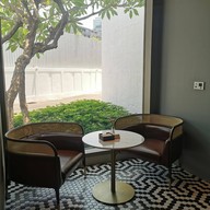 บรรยากาศ Phar-Ram IV Bistro Montien Hotel Surawong Bangkok