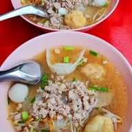 ก๋วยเตี๋ยวต้มยำ คุณสะอาด