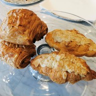 เมนูของร้าน Phar-Ram IV Bistro Montien Hotel Surawong Bangkok