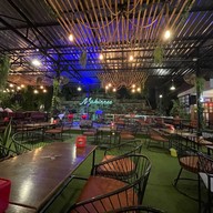 มา-กิน-นี่ (Makinnee)