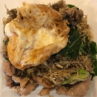 ราดหน้าร้านชิ้งกี่ บางซื่อ