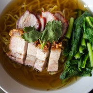 เมนูของร้าน บะหมี่เกี๊ยวชมสวน
