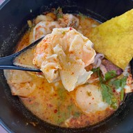 ก๋วยเตี๋ยวฟ้าผ่า -