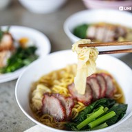 เมนูของร้าน บะหมี่เกี๊ยวชมสวน