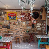 ร้านก๋วยเตี๋ยวเนื้อคุณย่า สูตร50ปี เพชรเกษม 22/1