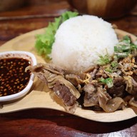 เมนูของร้าน ก๋วยเตี๋ยวเรือชามไม้ บ้านบึง ชลบุรี บ้านบึง ชลบุรี