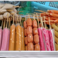 to_onลูกชิ้นทอด