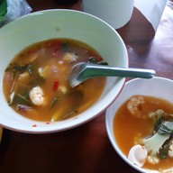 ร้านลาบยโส ตลาดรุ่งนิรันดร์ ถนนเอกชัย บางบอน