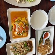 คุ้มอร่อย