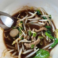 ก๋วยเตี๋ยวเรือลูกทุ่งริมทาง คลอง 14