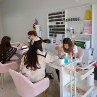 บรรยากาศ Chatnada nails&spa ร้านทำเล็บ ปั้ม ปตท.แสนสุข ขาเข้าวาริน