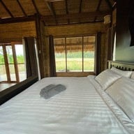 Natu Hut Farmstay & Cafe