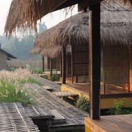 Natu Hut Farmstay & Cafe