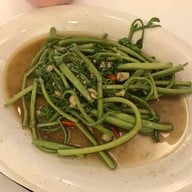 อี่โภชนา