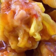 คุณฝน ขนมจีบ-ซาลาเปาทับหลี