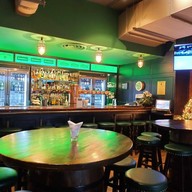 บรรยากาศ O’malley สีลม