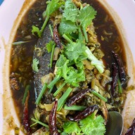 แหลมสักซีฟู๊ด