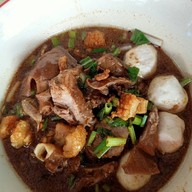เมนูของร้าน ก๋วยเตี๋ยวเรือ กู๋กุ่ย