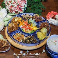 ศาลาไทย
