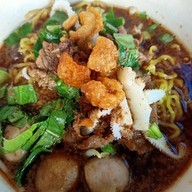 เมนูของร้าน ก๋วยเตี๋ยวเรือ กู๋กุ่ย
