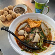 ตี๋เหม่ง Tee Meng
