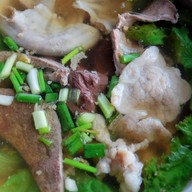 อาหารตามสั่ง ต้มเลือดหมู สารภี
