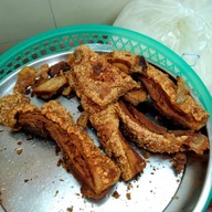 เมนูของร้าน ก๋วยจั๊บเจ๊น้อย