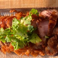 เมนูของร้าน เจ้นุ้ยยำไก่แซ่บ อาหารตามสั่ง ซอยหน้าวัดหัวลำโพง