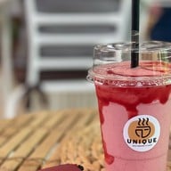 ยูนีค คาเฟ่ -