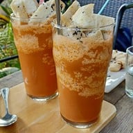 เมนูของร้าน Health Me Cafe'