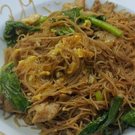 เมนูของร้าน ราดหน้าหมูหมักเจ๊พลอย1