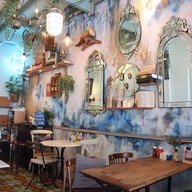 The Sixth ท่าเตียน ท่าเตียน