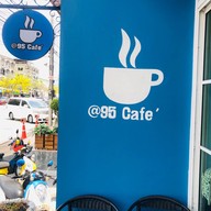 Yimkun @95 Cafe' แยกมิสทีน