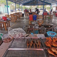 บรรยากาศ อีสานร้อยล้าน สาขา2 คลองสาม