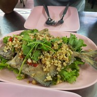 เมนูของร้าน ในรู บ้านเลขที13 ถ. นิพัทธ์อุทิศ 3 ซอย 1