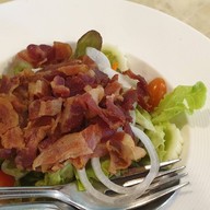 เมนูของร้าน ร้านเรือนเครือวัลย์ ริเวอร์ไซด์ รีสอร์ท&สปา