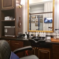 Truefitt & Hill Central Embassy