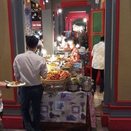 หน้าร้าน Halal Food Icon Siam