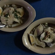 ก๋วยจั๊บอากีระ