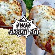 วีกฤษ พิซซ่าหน้าทะลัก หน้าตลาดเทศบาลเมืองชุมพร