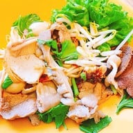 ก๋วยเตี๋ยวต้มยำตำลึงเล้งแซ่บ (เจ้าเก่าสาย4)-มบ.กัสโต้