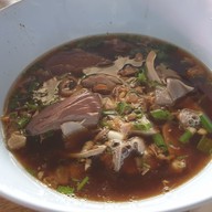 เมนูของร้าน ครัวยายรูญ