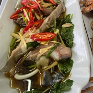 ครัวริมเล seafood ครัวริมเล seafood