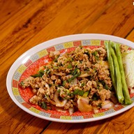 เมนูของร้าน โชครุ่งโรจน์ ( อาหารตามสั่ง )