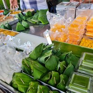 ขนมหวานหล่อโรง