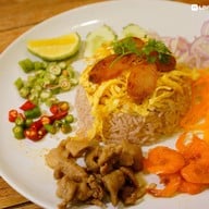 เมนูของร้าน LA-DA kitchen  ลดา คิทเช้น