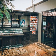 กาโลซู 가 로 수 Cafe' & Bistro